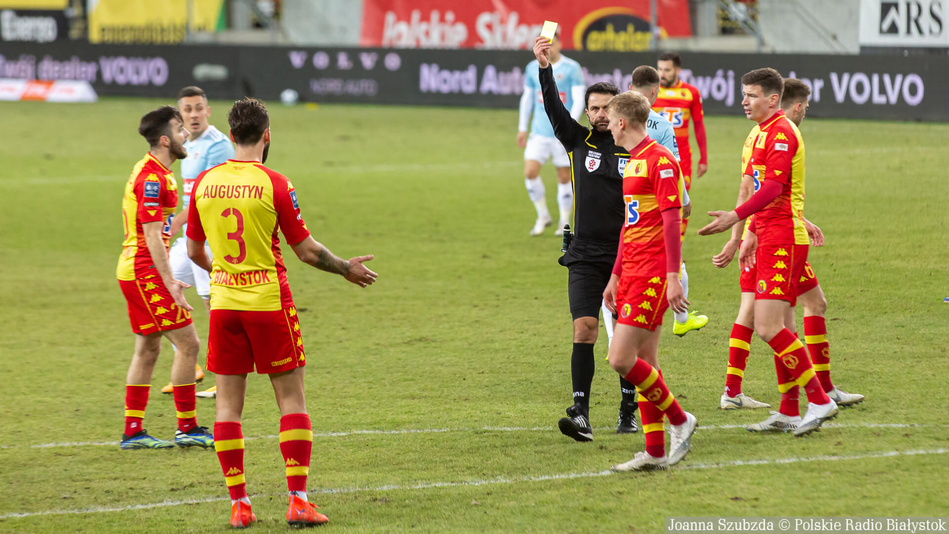 Komisja Ligi anulowała żółtą kartkę Błażeja Augustyna z meczu Jagiellonia - Piast