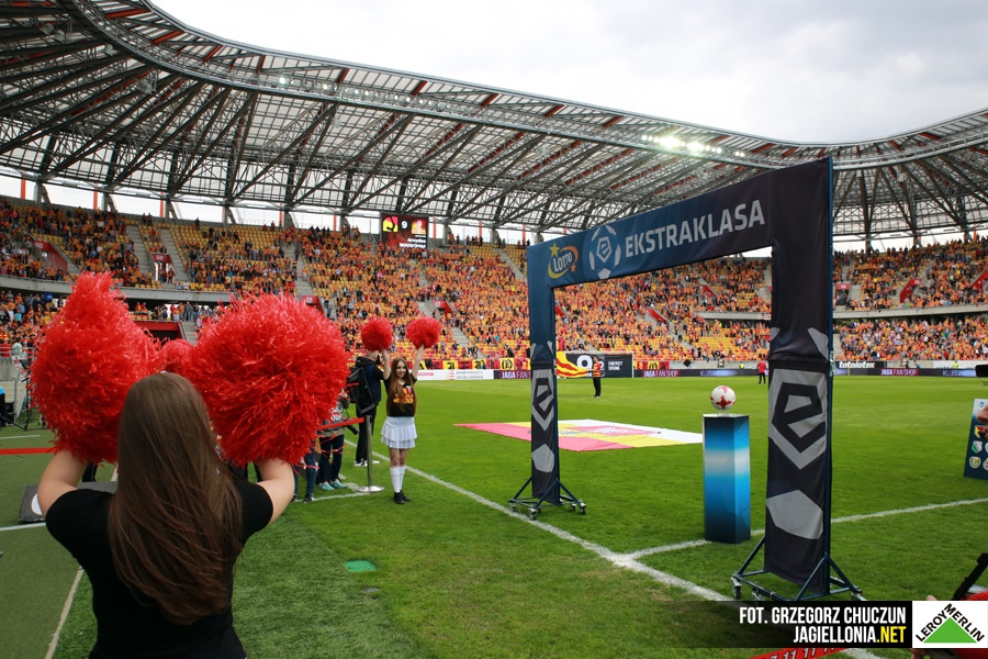 Jagiellonia wygrała z Wisłą i jest wciąż liderem ekstraklasy