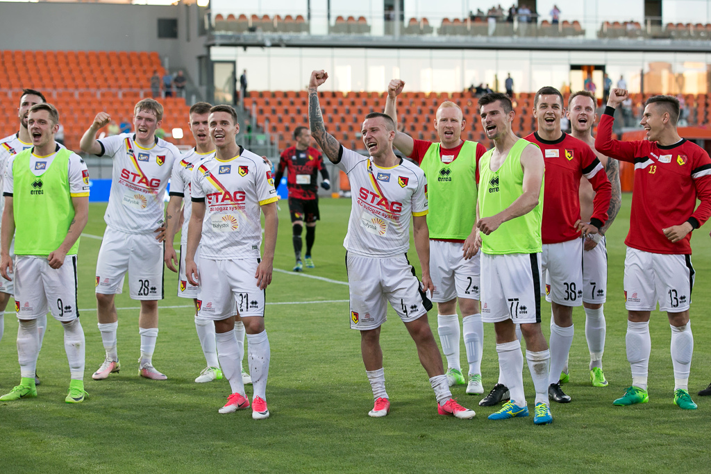 Jagiellonia wygrała z Bruk-Betem Nieciecza 2:1 i jest wiceliderem tabeli