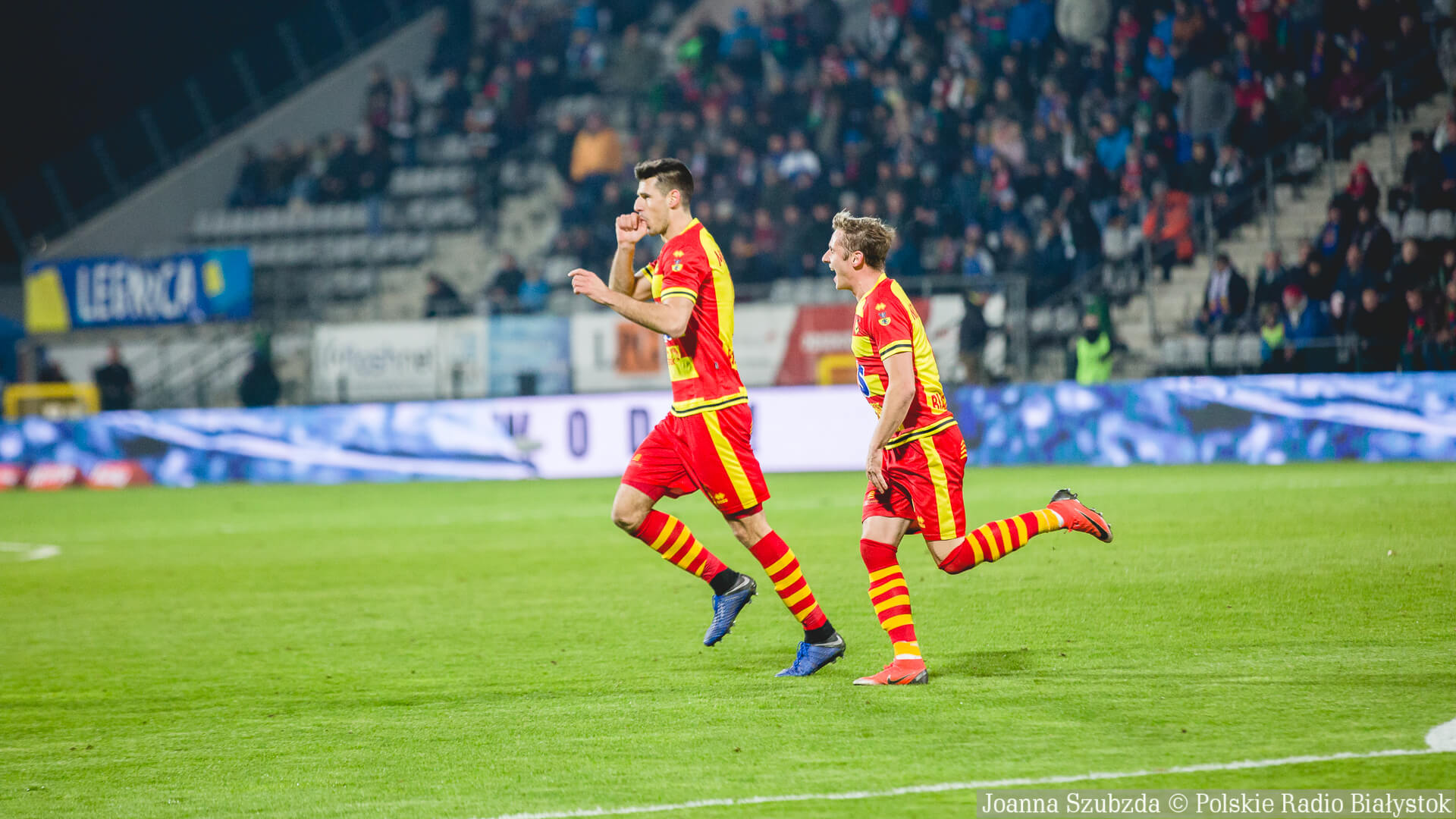 Mitrović i Novikovas w "11" kolejki Przeglądu Sportowego