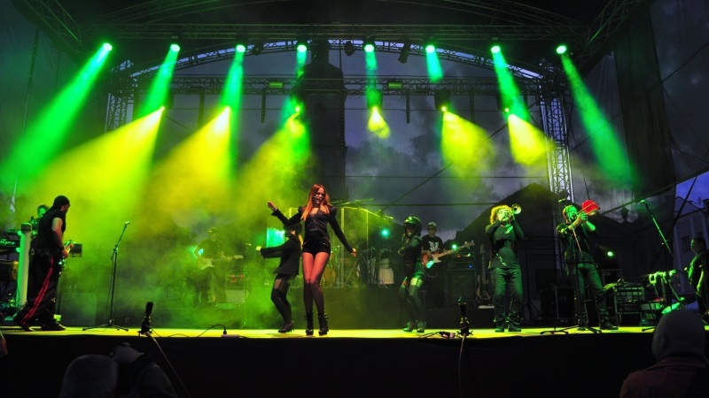 Charytatywny koncert Blue Cafe na rzecz białostockich uczniów