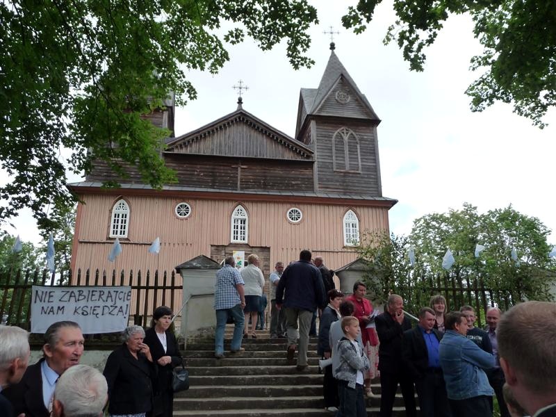 Pielgrzymka parafian z Berżnik. Wszyscy mają jedno życzenie