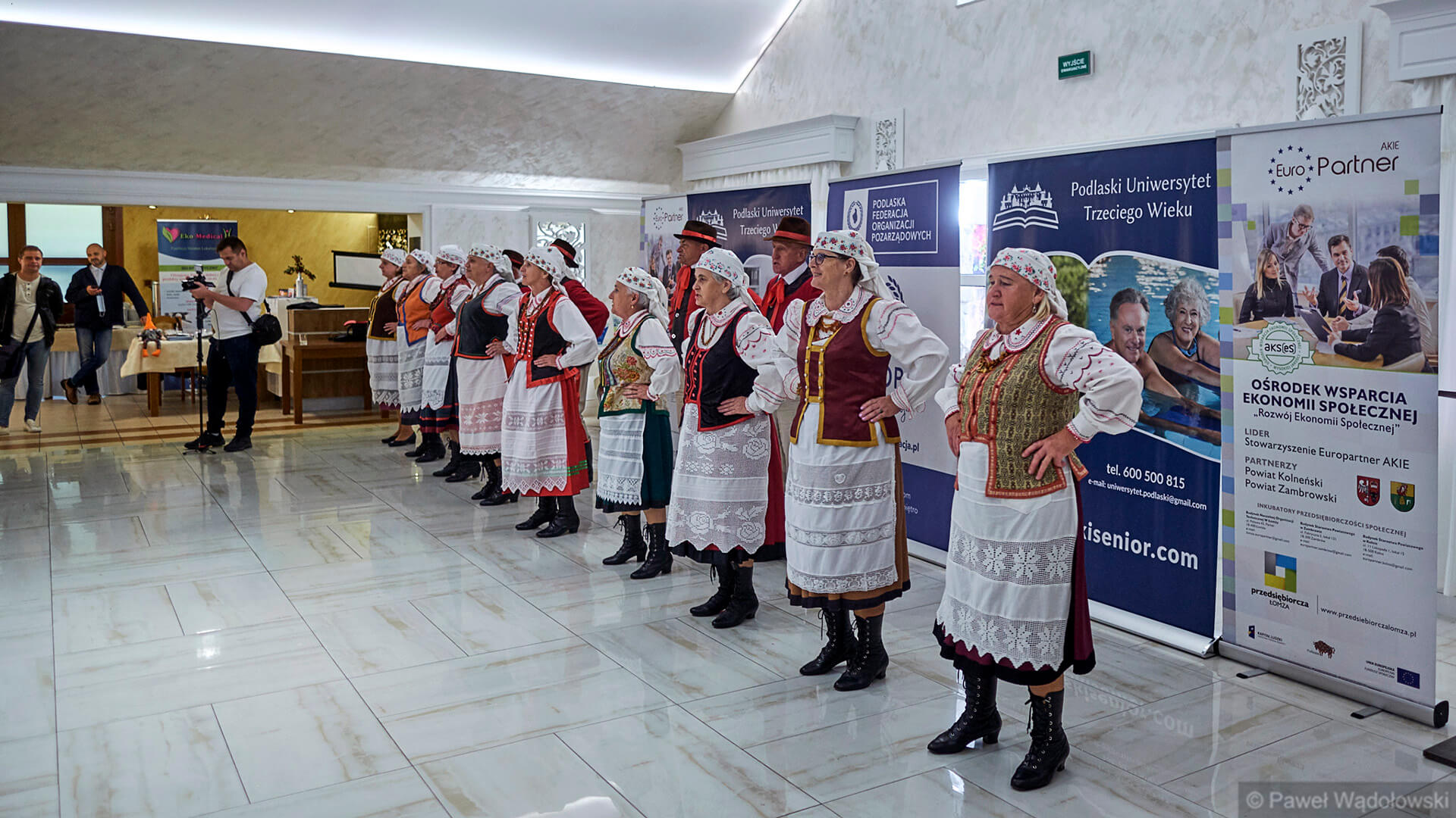 Uczestnicy II Forum Seniora w Piątnicy: trzeba aktywizować osoby starsze