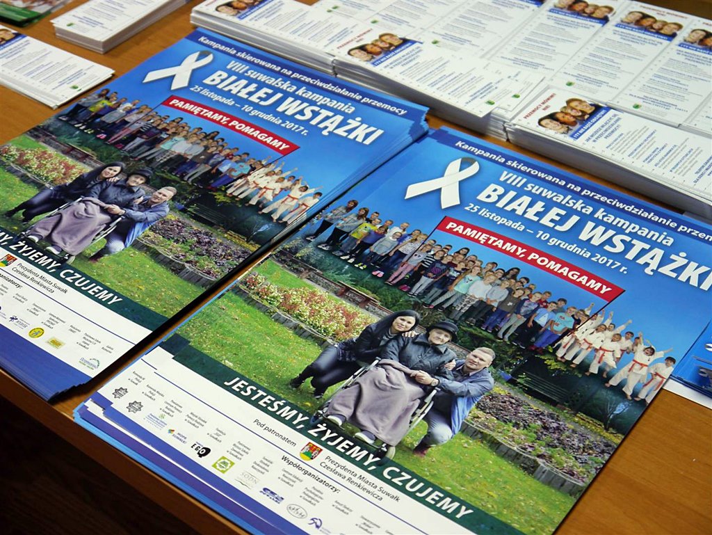 Warsztaty, koncerty, konkursy i wystawy - w Suwałkach rozpoczęła się 8. edycja kampanii Biała Wstążka