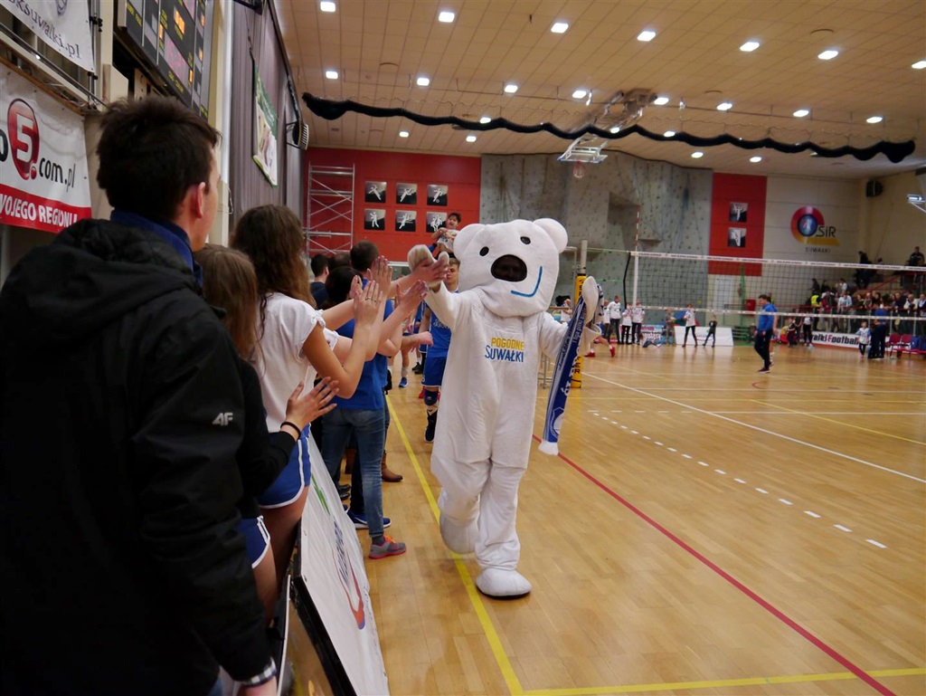 Trefl Gdańsk zwyciężył w rozegranym w Suwałkach dziewiątym już siatkarskim Memoriale Józefa Gajewskiego