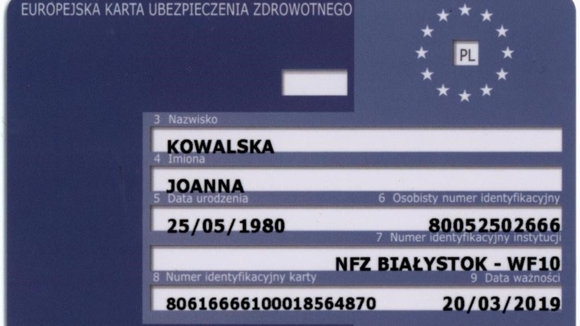 Coraz więcej osób wyrabia Europejską Kartę Ubezpieczenia Zdrowotnego