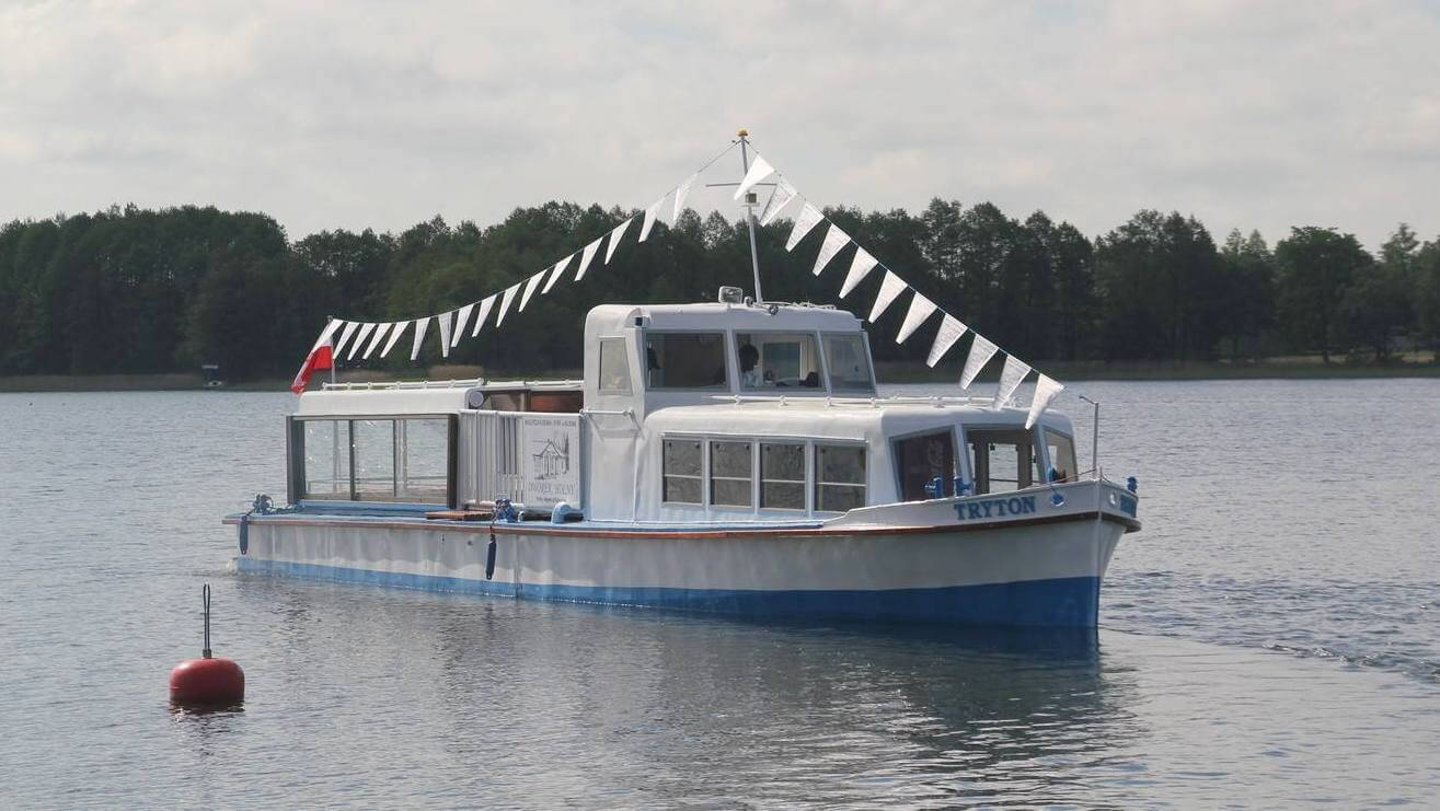 Papieski statek Tryton nie wypłynie w tym roku na jezioro Hołny