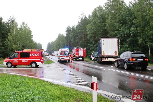 Wypadek w okolicach Rajgrodu - ranni dwaj mężczyźni