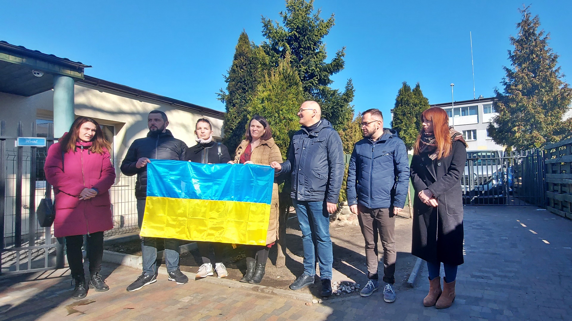 Fundacja "Dialog" poszukuje wolontariuszy i psychologów do pomocy Ukraińcom