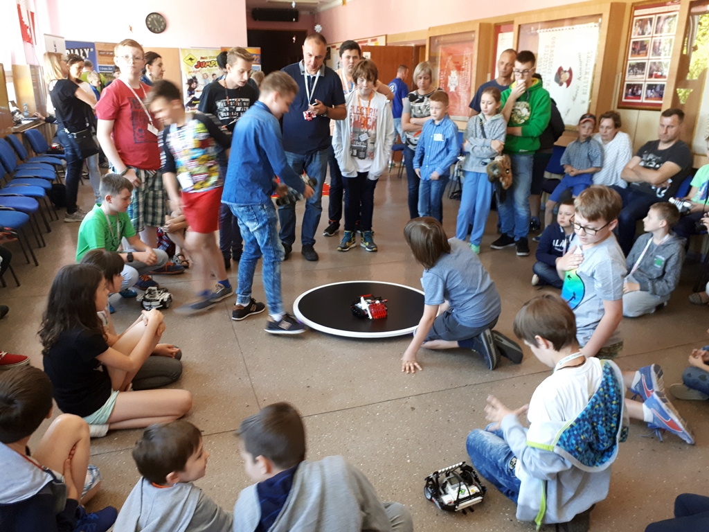 Gratka dla młodych programistów - turniej "RoboGame" w Białymstoku