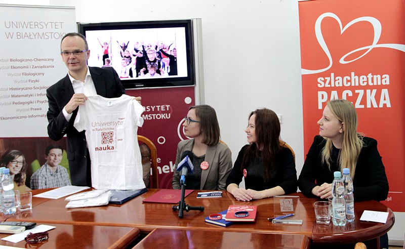 Szlachetna Paczka i Akademia Przyszłości ze wsparciem UwB