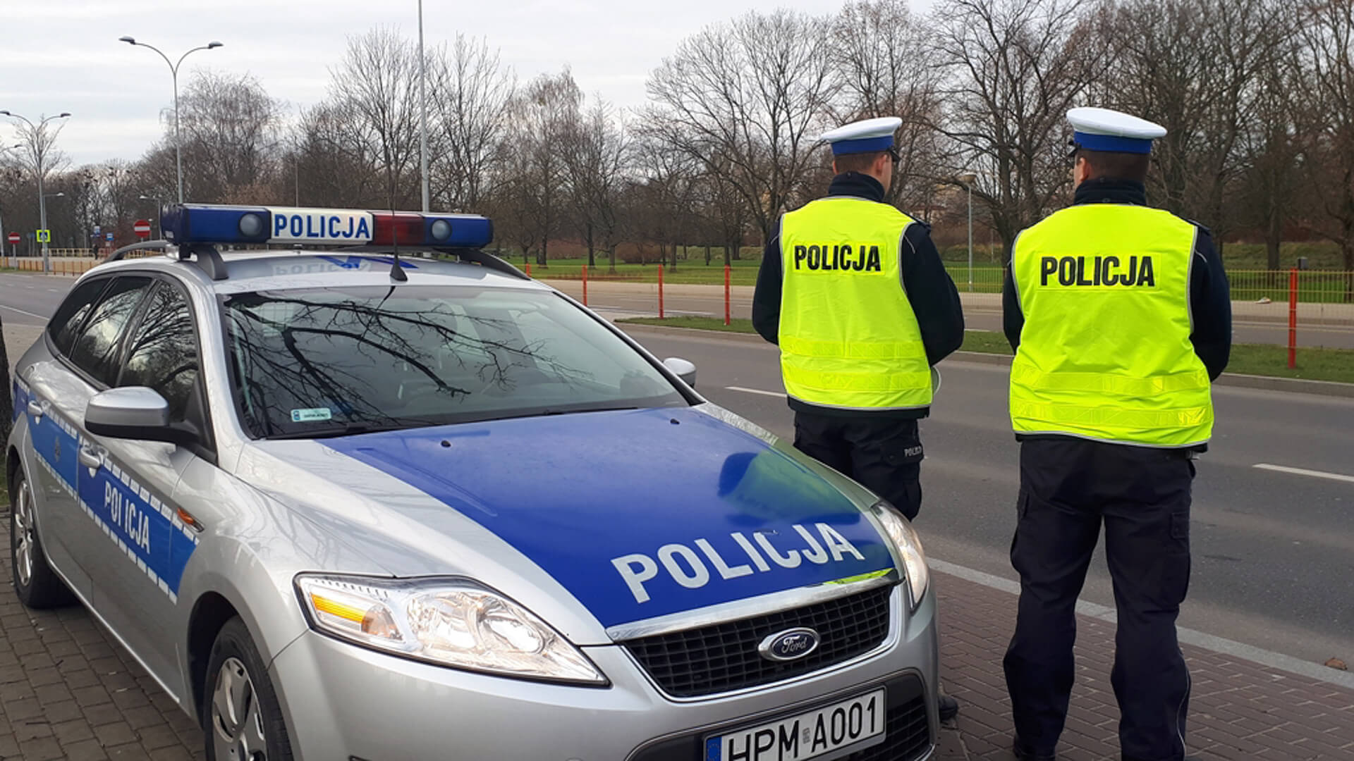 Akcja "SMOG" - podlascy policjanci zatrzymali ponad 30 dowodów rejestracyjnych