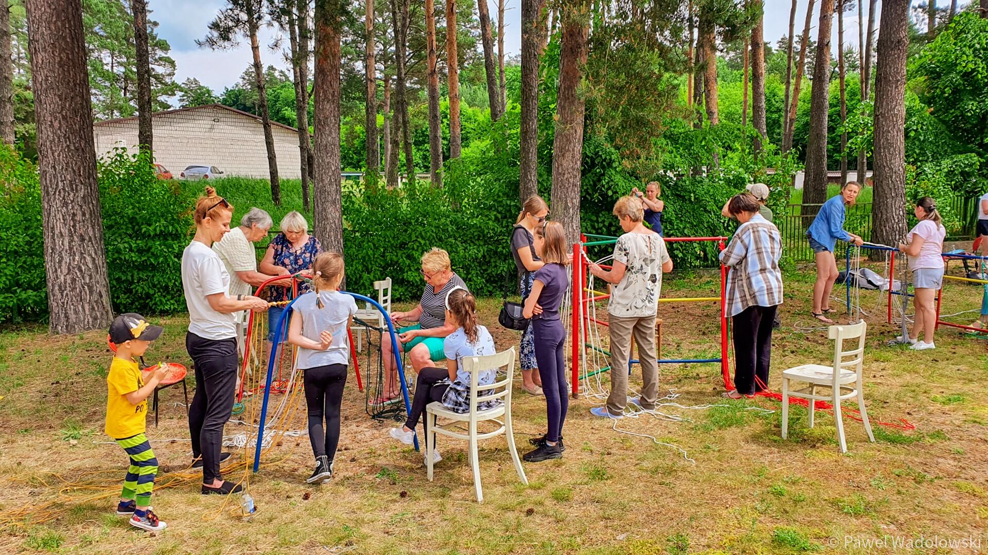 Osiedlowy Dzień Twórczości w Osowcu - były makramy i wycieczka do lasu
