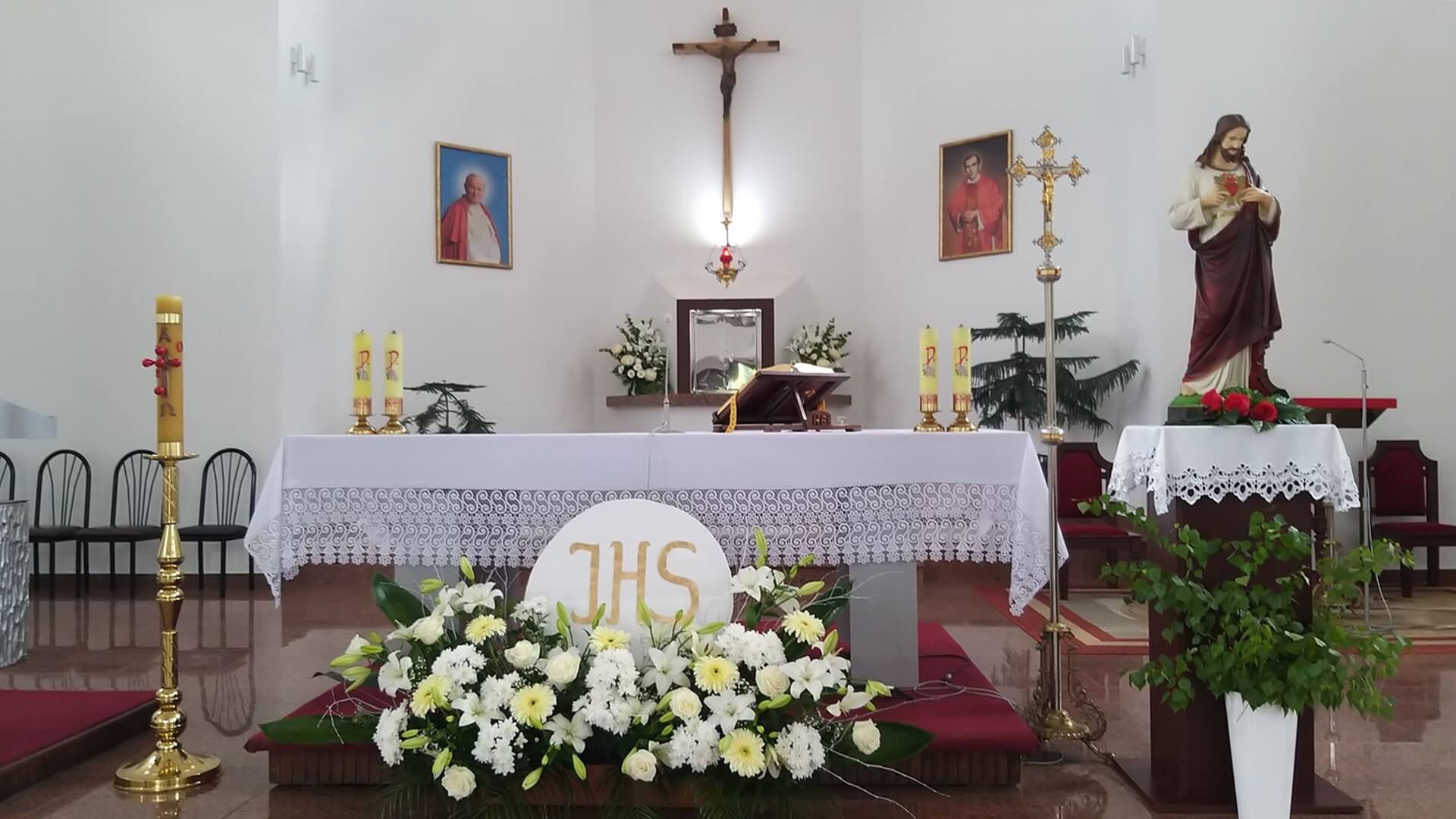 Dzieci z parafii katedralnej w Białymstoku przystąpiły do pierwszej komunii