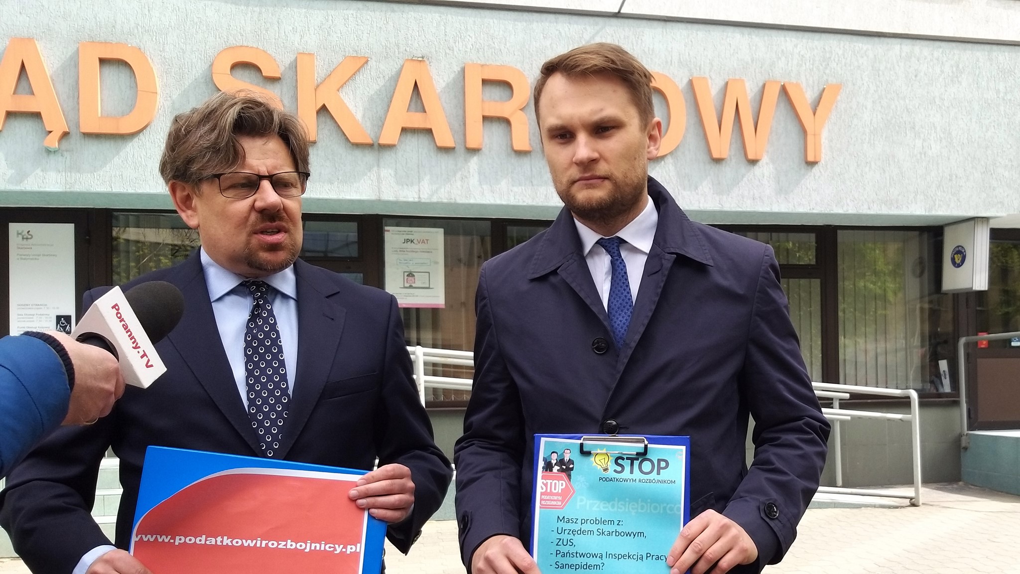 Ogólnopolska akcja "Stop podatkowym rozbójnikom" posłów PO-KO