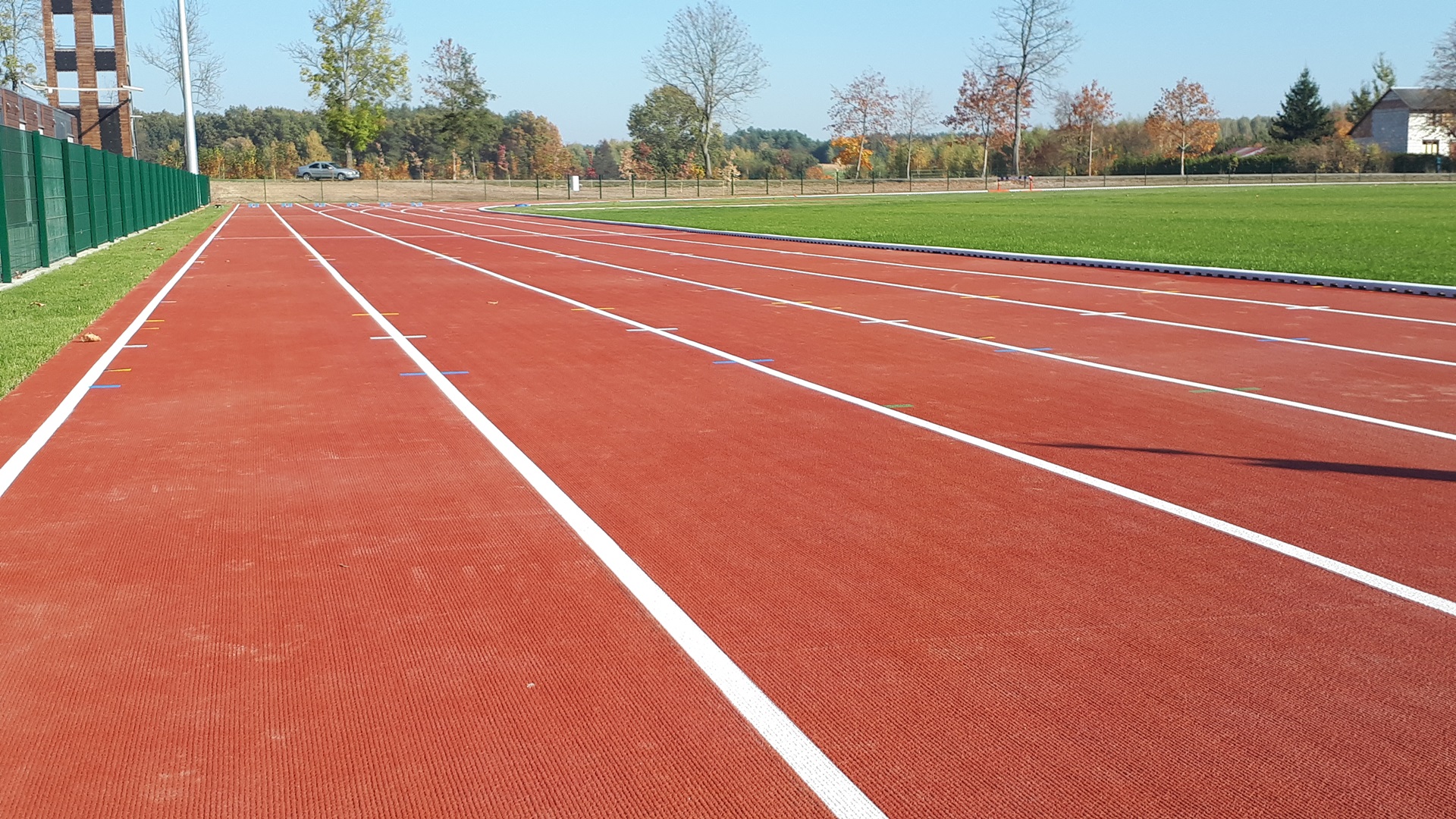 Parlamentarzyści rozważają wprowadzenie nowego programu budowy obiektów lekkoatletycznych