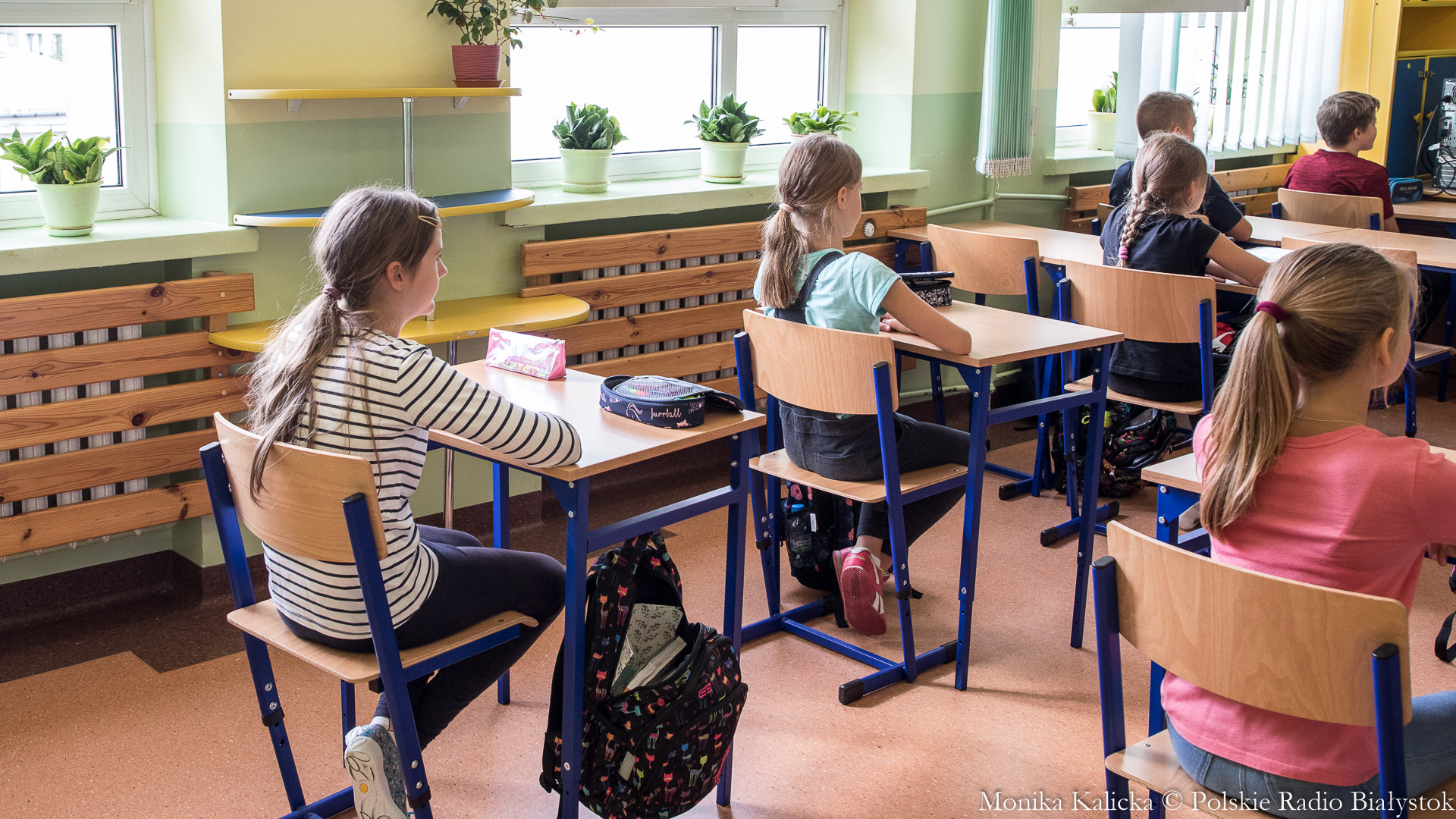 To ma być łagodny powrót uczniów starszych klas podstawówek i szkół ponadpodstawowych