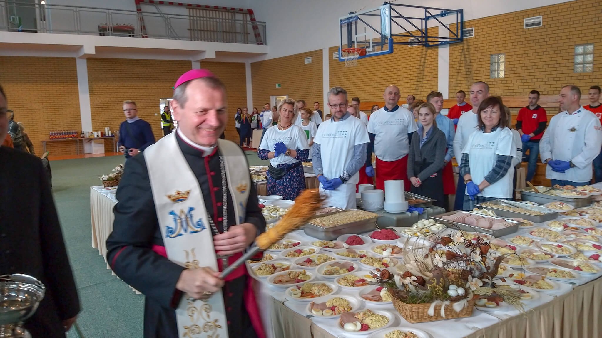Śniadanie wielkanocne dla samotnych w Białymstoku