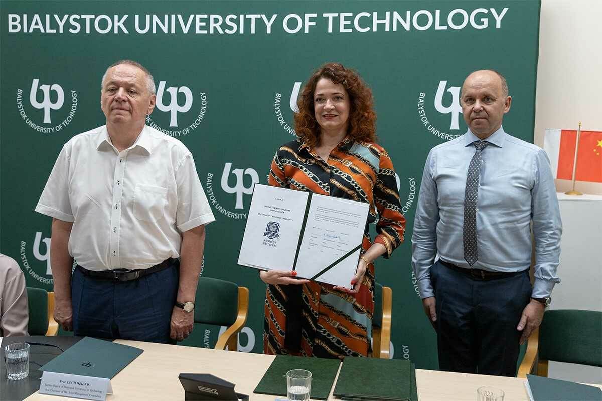 Kilkuset studentów z Chin będzie się kształcić na Politechnice Białostockiej