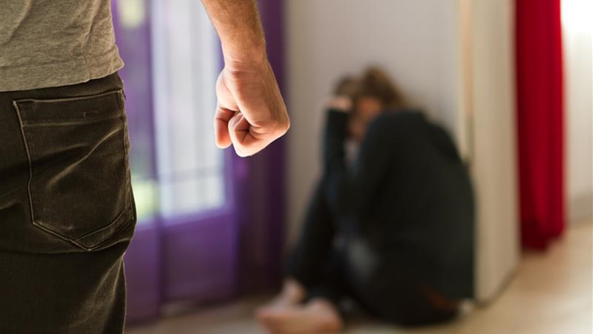 Augustowski ratusz chce sprawdzić, jak dużym problemem w mieście są nałogi i przemoc domowa