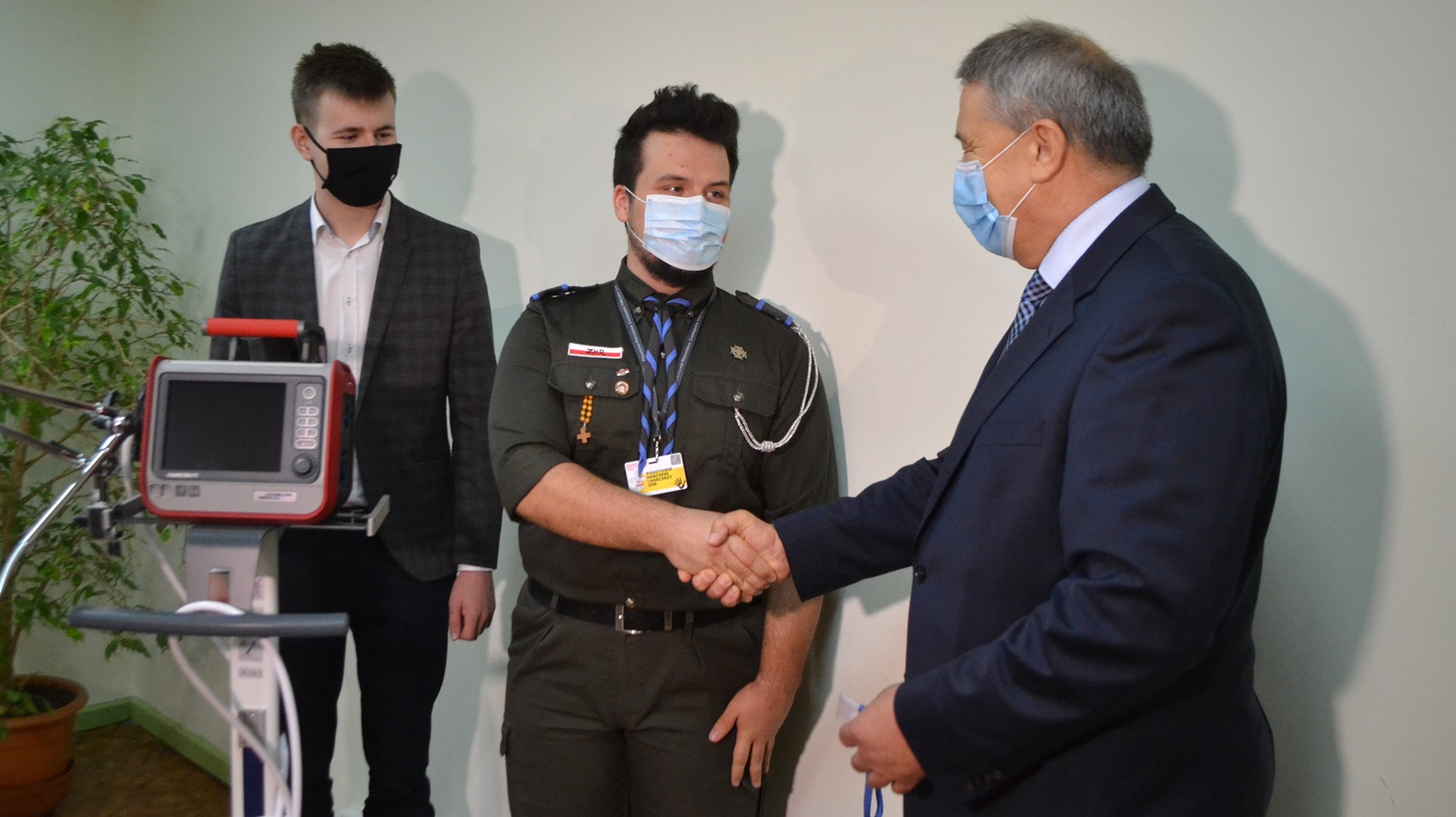 Dzięki internetowej zbiórce suwalscy harcerze kupili nowy respirator do tamtejszego szpitala