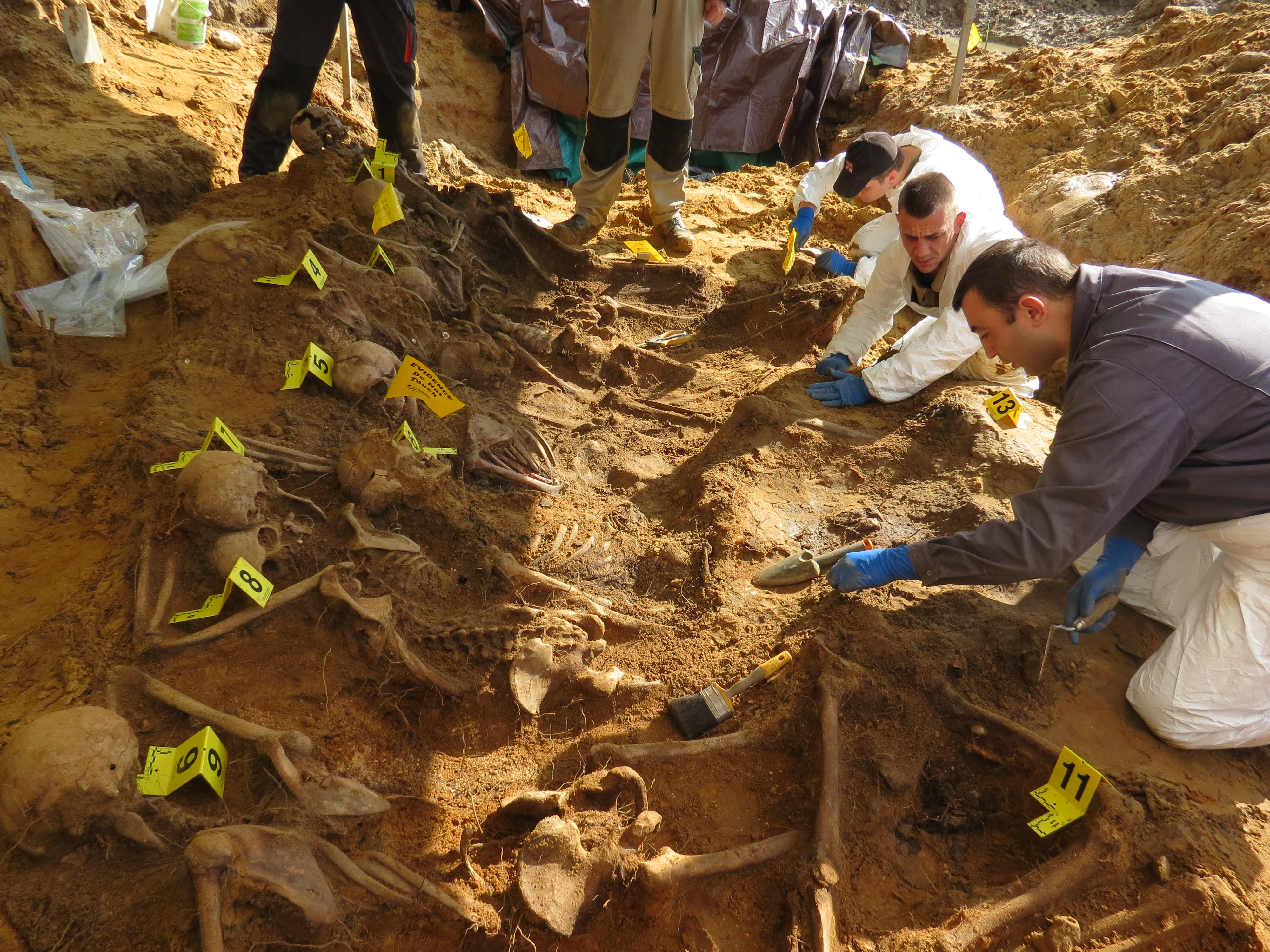 W notach identyfikacyjnych IPN nazwiska osób odnalezionych w Białymstoku