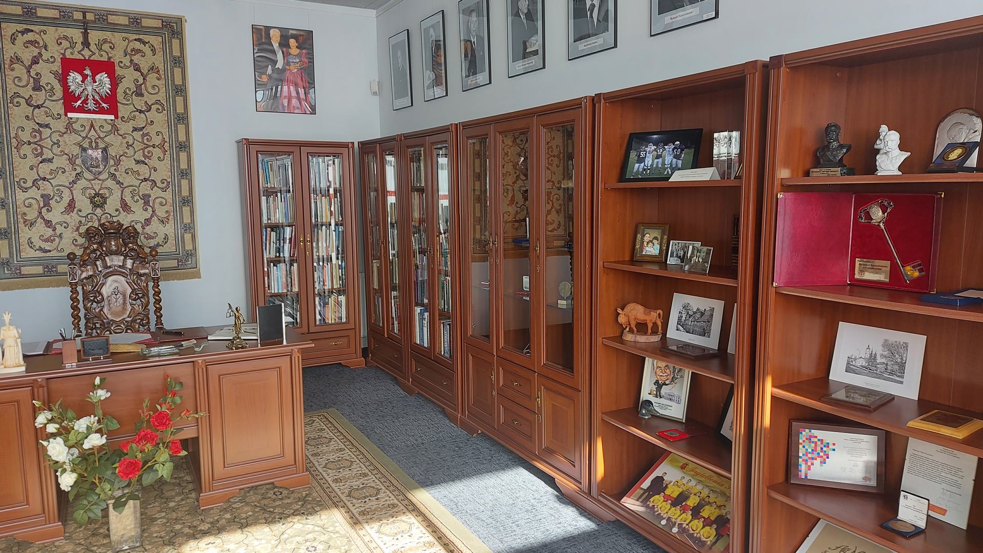 W bibliotece Uniwersytetu w Białymstoku otwarto gabinet ostatniego prezydenta RP na uchodźstwie