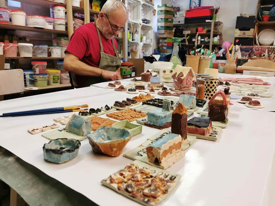 W Dobrzyniewie Dużym powstają strategiczne gry ceramiczne