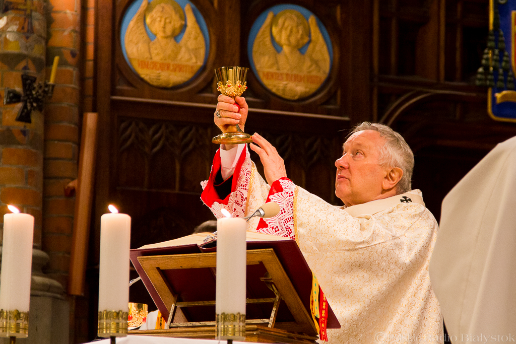 Niedziela Wielkanocna w Kościele katolickim i w Cerkwi prawosławnej