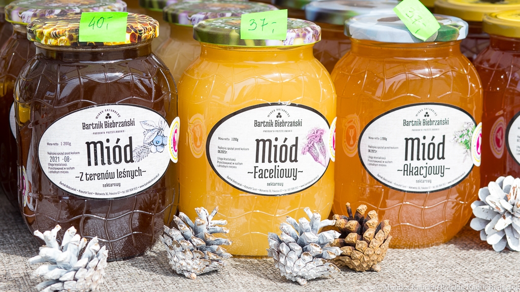 Produkty pszczelarskie, ale nie tylko - Biesiada Miodowa w Kurowie