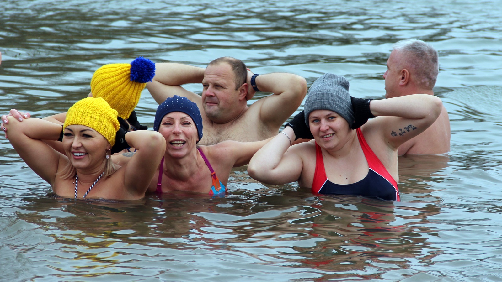 W Choroszczy rozpoczął się sezon na morsowanie [zdjęcia]