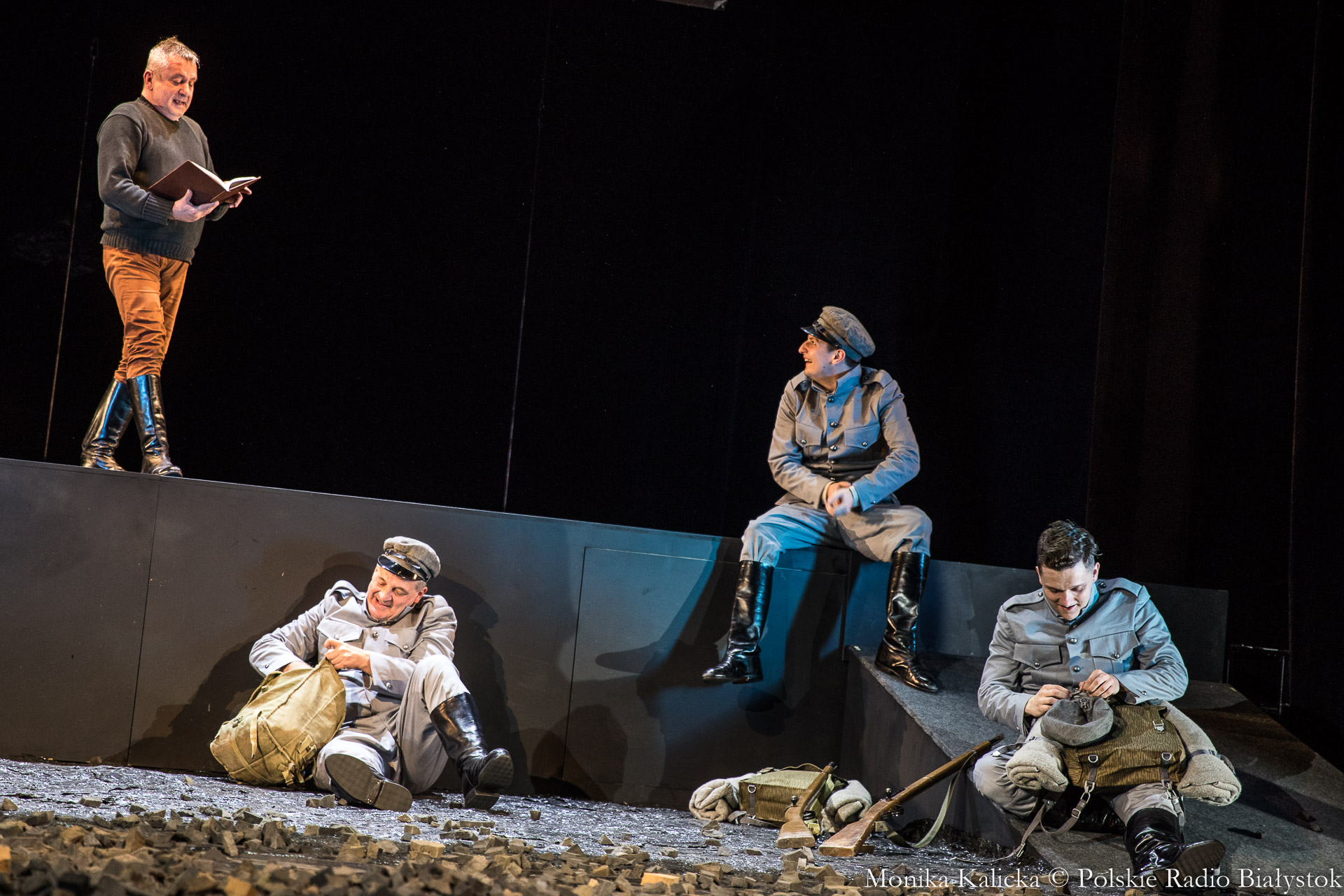 Przygotowania do premiery "Gałązki Rozmarynu" w Teatrze Dramatycznym