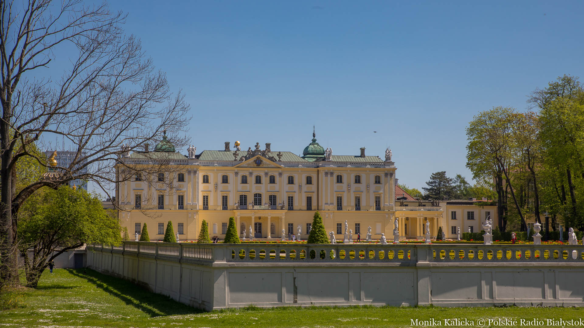 Można zwiedzić Pałac Branickich z przewodnikiem