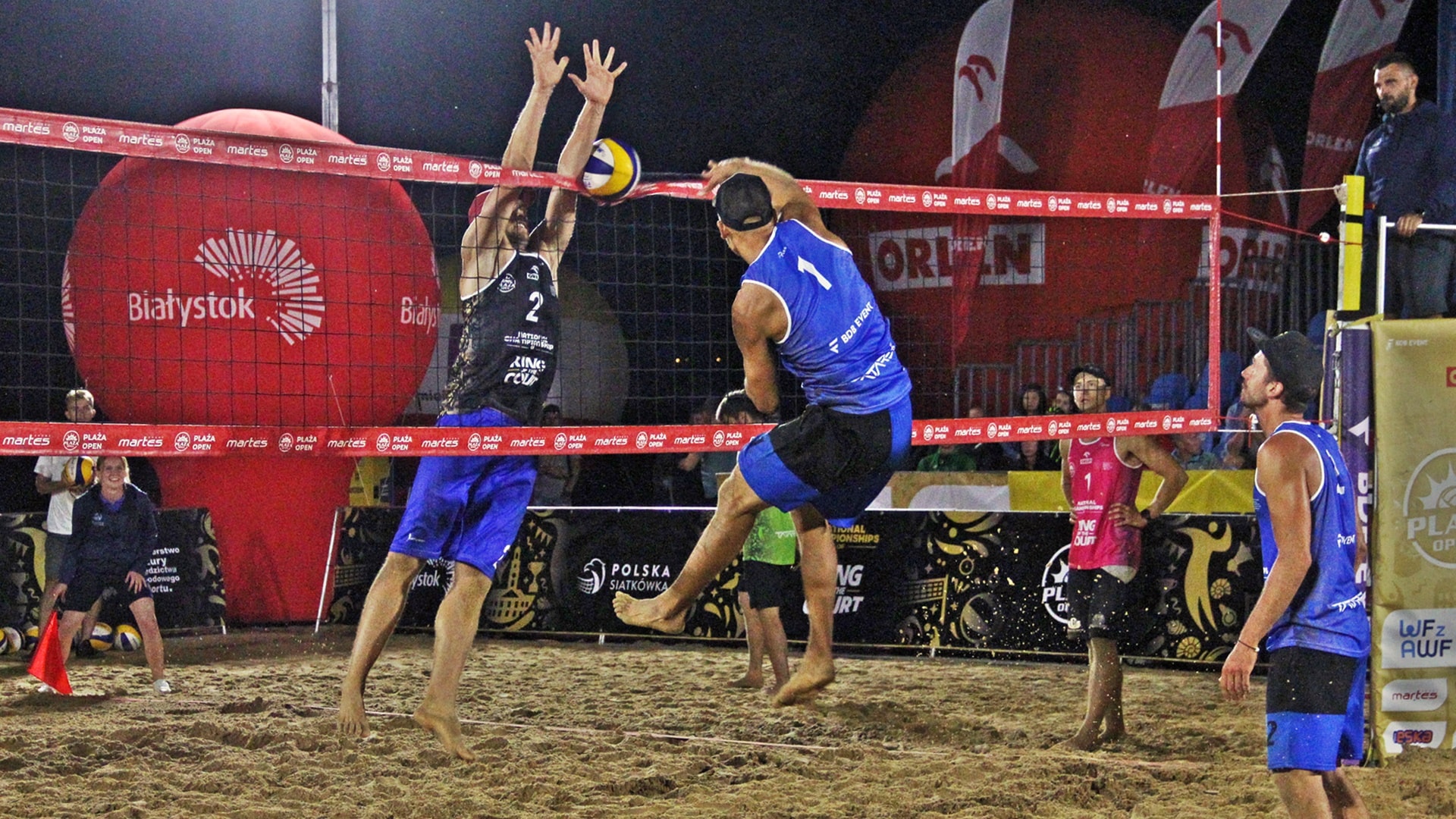 Święto siatkówki plażowej na białostockich Dojlidach [zdjęcia]