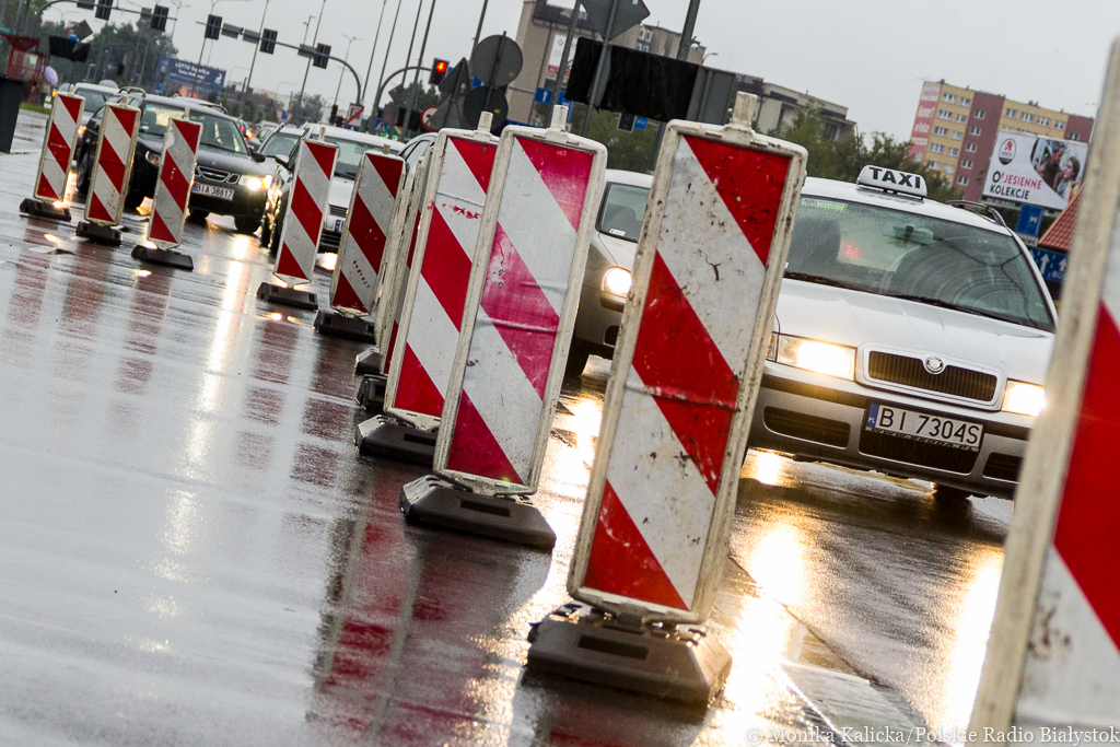 Duże korki w centrum Białegostoku - zamknięta ulica Legionowa