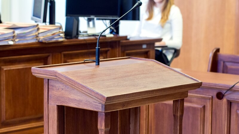 Rozpoczął się proces dowódcy akcji gaśniczej, w której zginęło dwóch strażaków