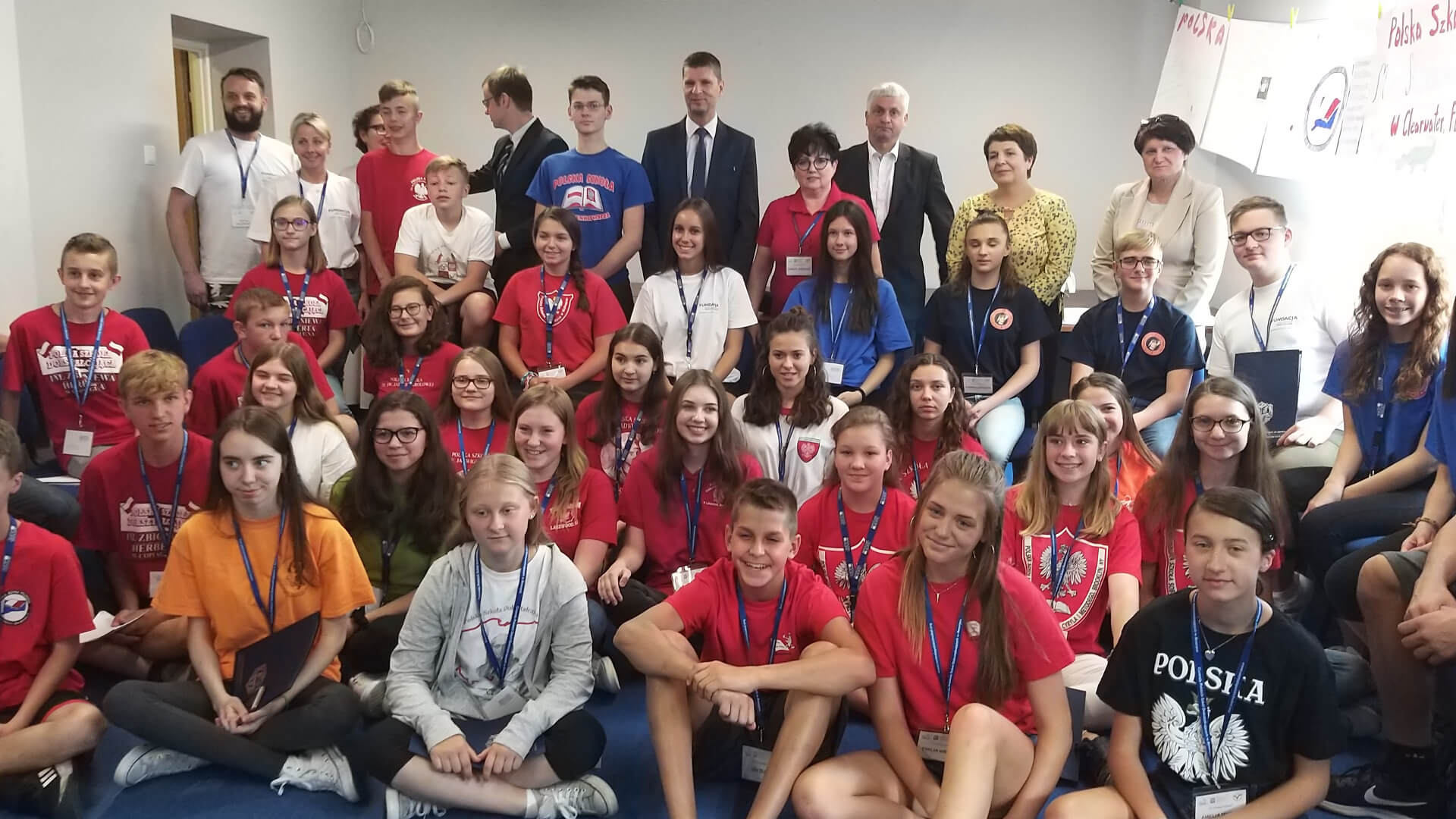 Minister Piontkowski spotkał się z młodzieżą polonijną z USA