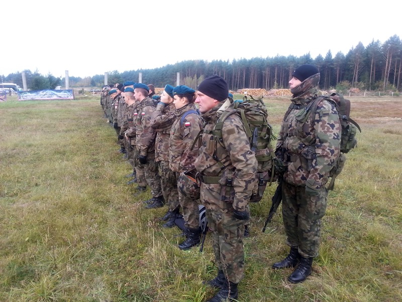 Młodzież szkoliła się pod okiem żołnierzy na poligonie koło Białegostoku