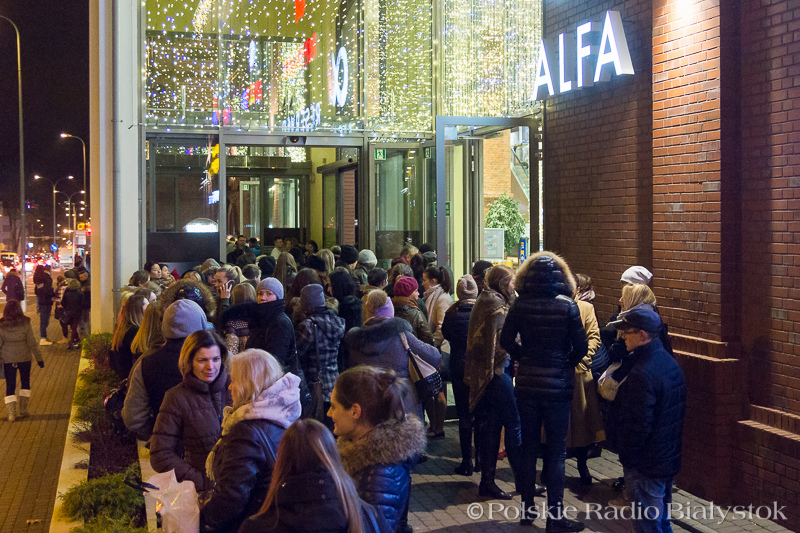 Ewakuacja w galerii handlowej w Białymstoku [zdjęcia]
