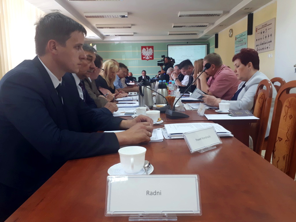 Radni powiatu białostockiego nie udzielili absolutorium zarządowi