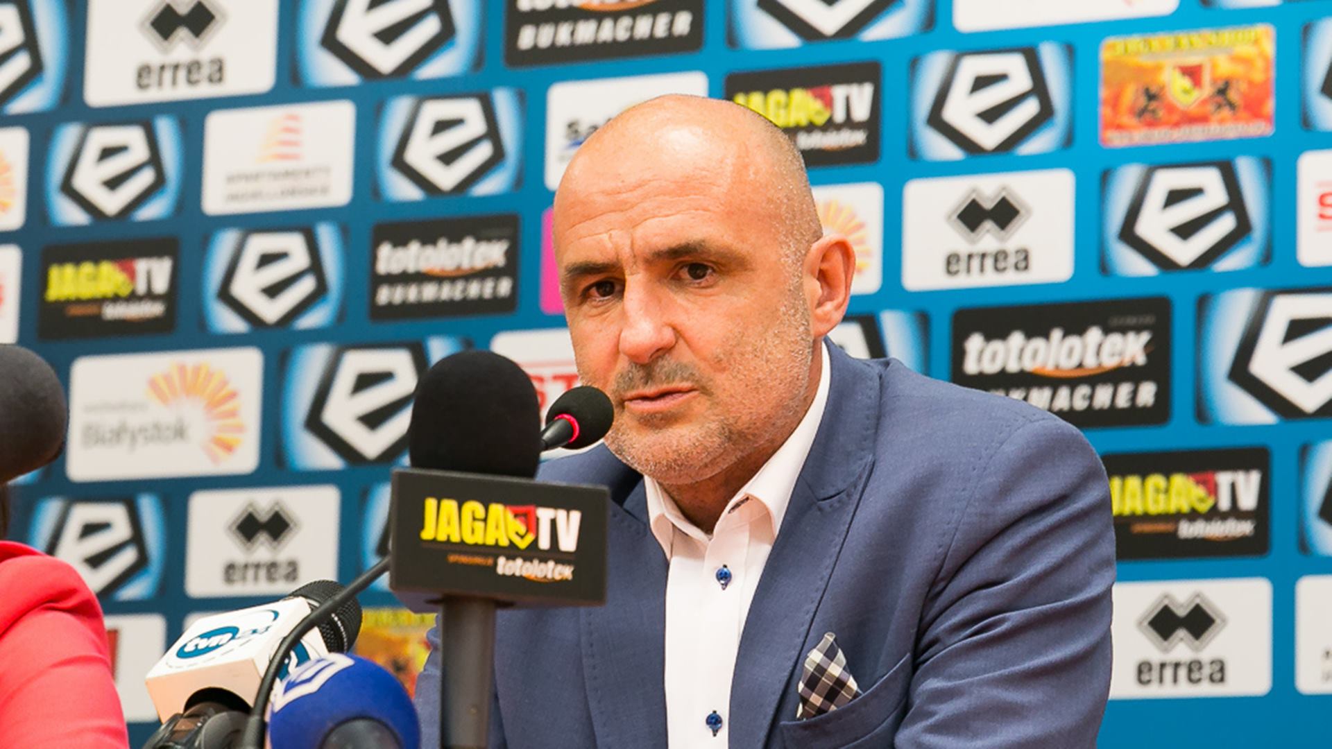 Probierz potwierdził, że odchodzi z Jagiellonii