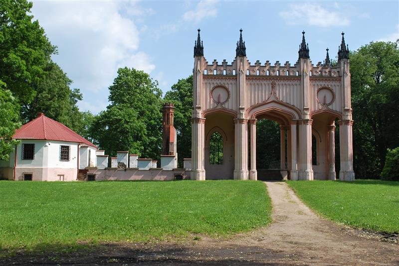 Region:  Kolejna próba sprzedaży ruin Pałacu Paca w Dowspudzie