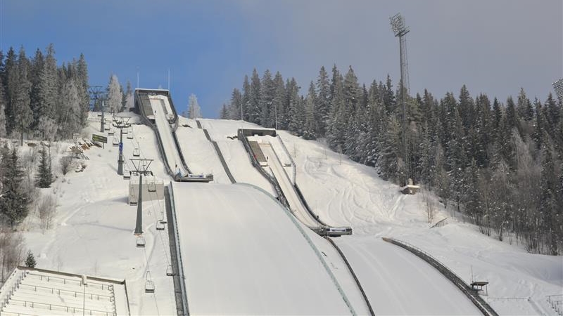 Stefan Hula i Kamil Stoch poza podium w konkursie na normalnej skoczni