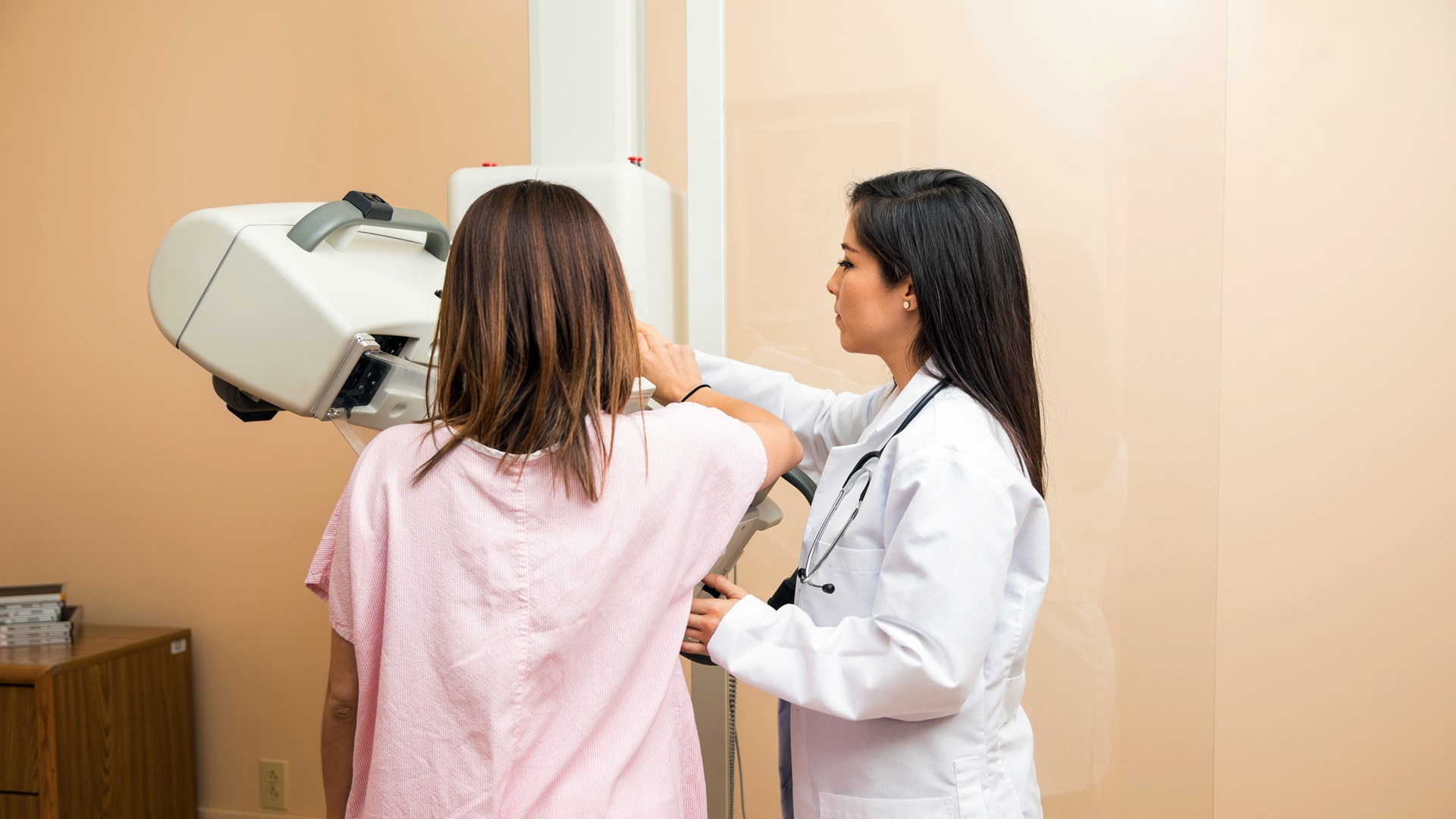 Bezpłatna mammografia od lipca - trwają zapisy