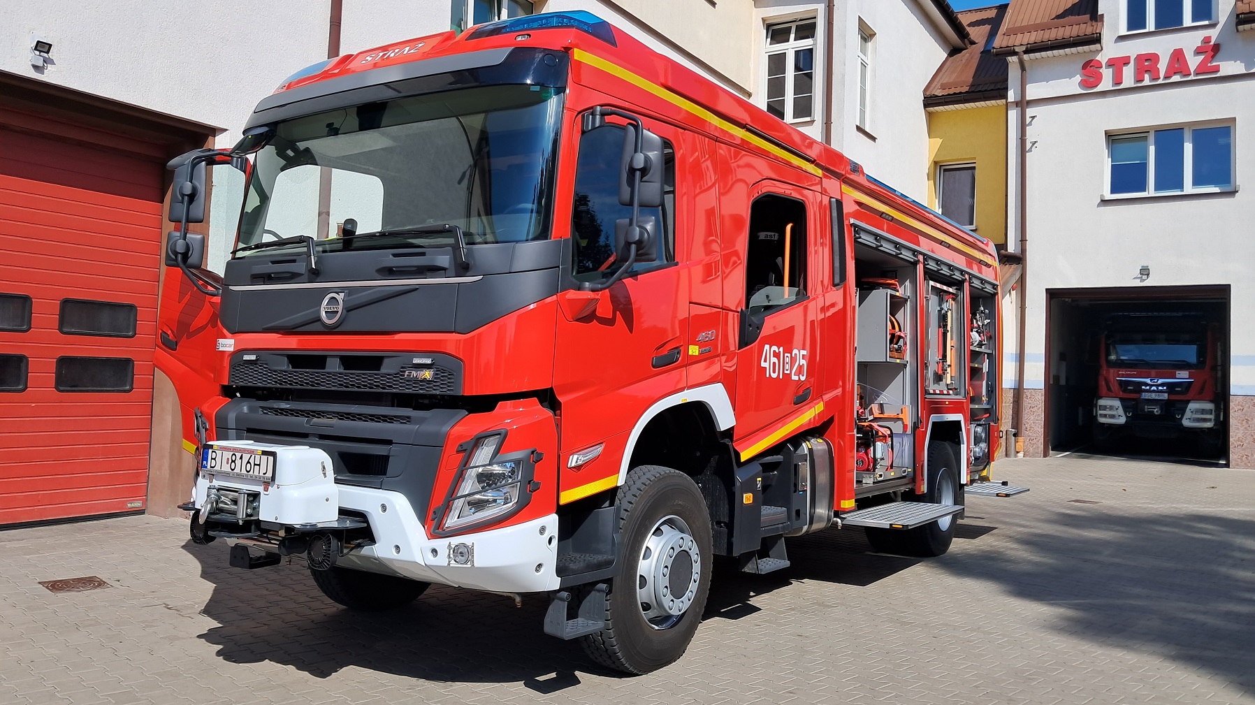 Sejneńscy strażacy mają nowy wóz ratowniczo-gaśniczy