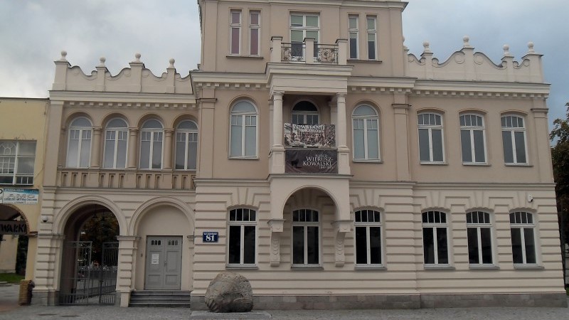 Noc muzeów w Suwałkach. Resursa, archiwum i garnizon