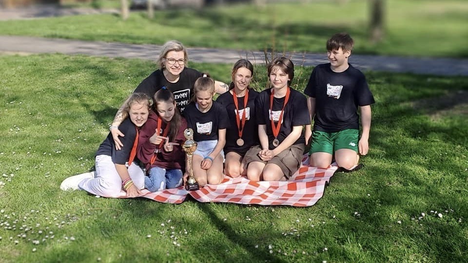 Uczniowie zbierają na wyjazd do USA