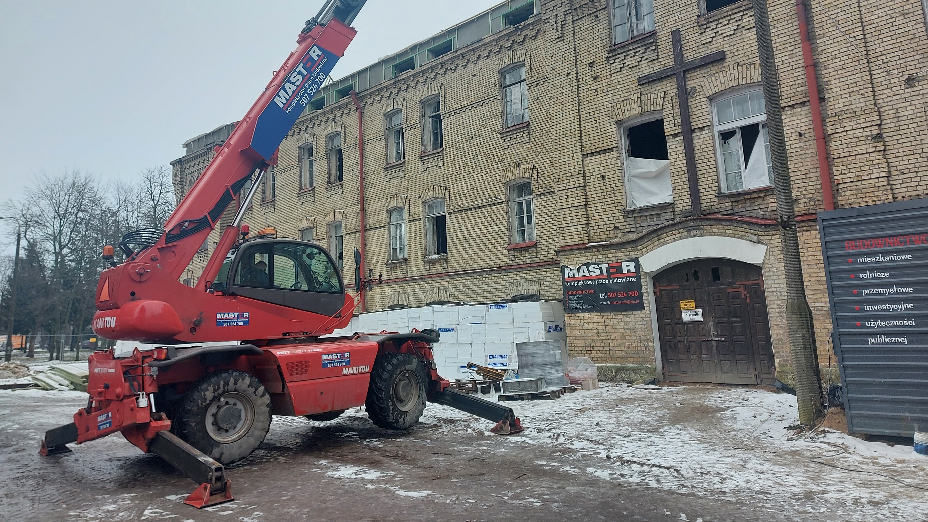 Budowa Domu Pomocy Społecznej Caritas Diecezji Ełckiej wkracza w nowy etap