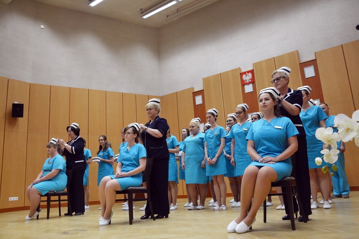 Pielęgniarki studiują w Suwałkach, ale pracować chcą za granicą