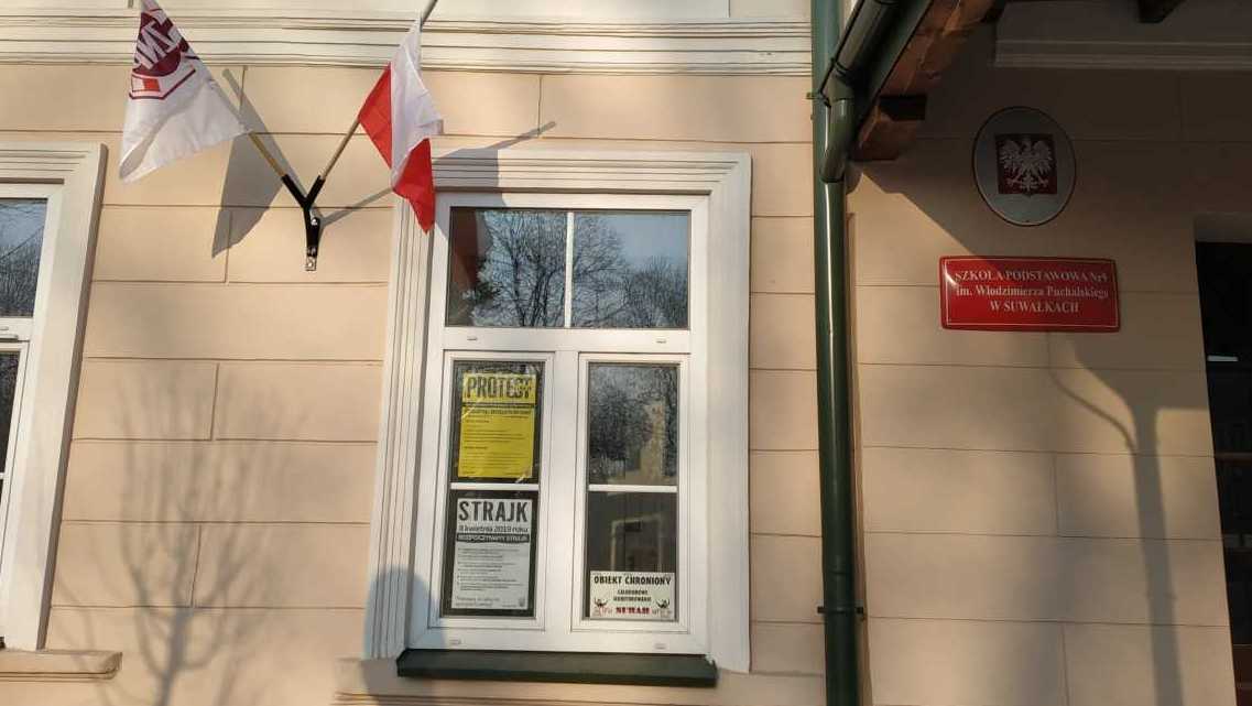Dziś zaczyna się w Polsce strajk części nauczycieli